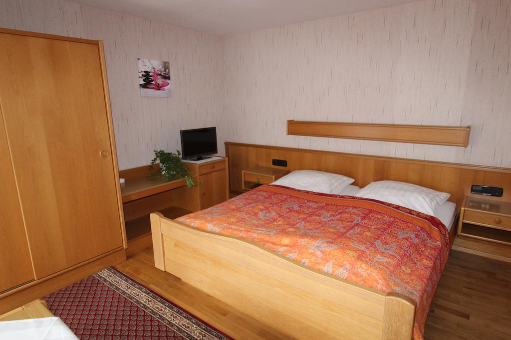 Gaestehaus Heimenberg Bad Rippoldsau-Schapbach Buitenkant foto